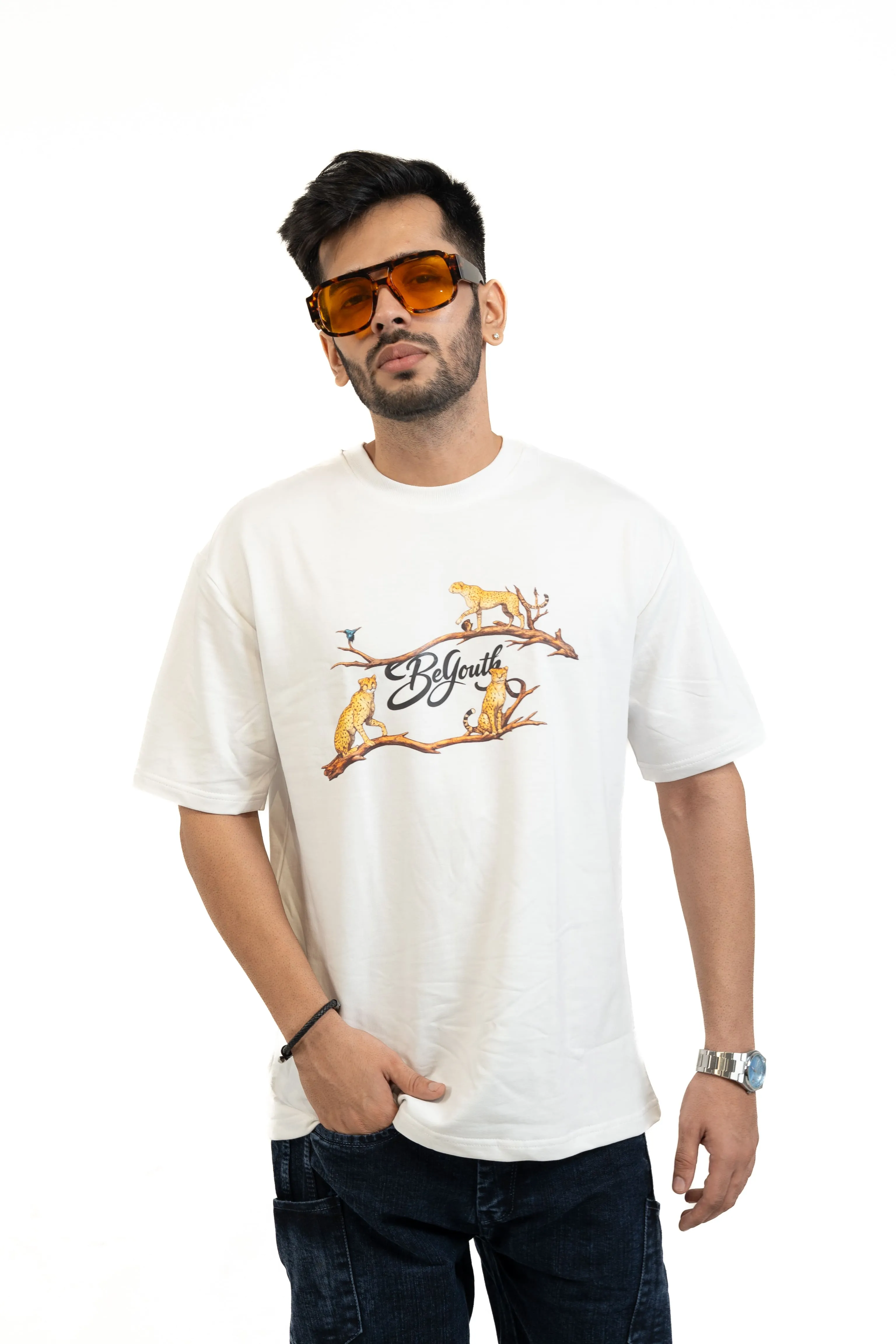 Silent Hunt Oversized Tee front